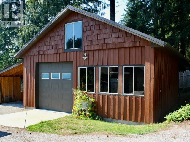 5062 Spragge Road, Texada Island, BC - Outdoor With Exterior