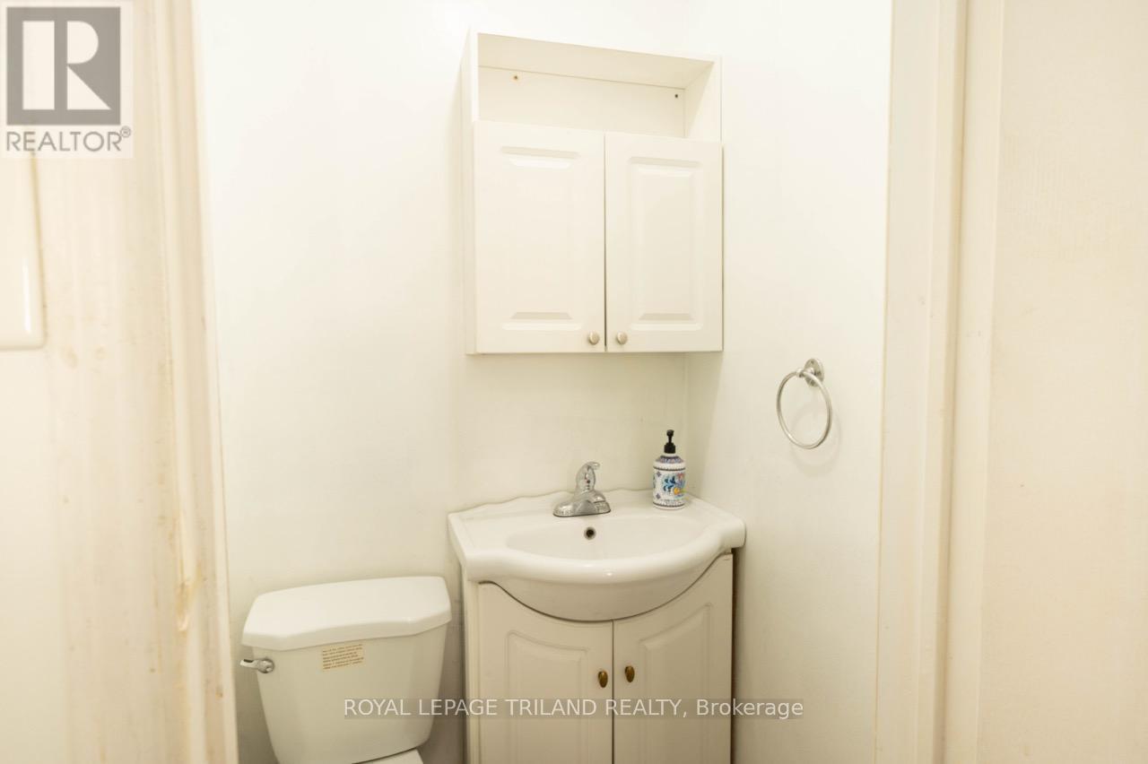 225 Wellington Street, London East (East K), ON