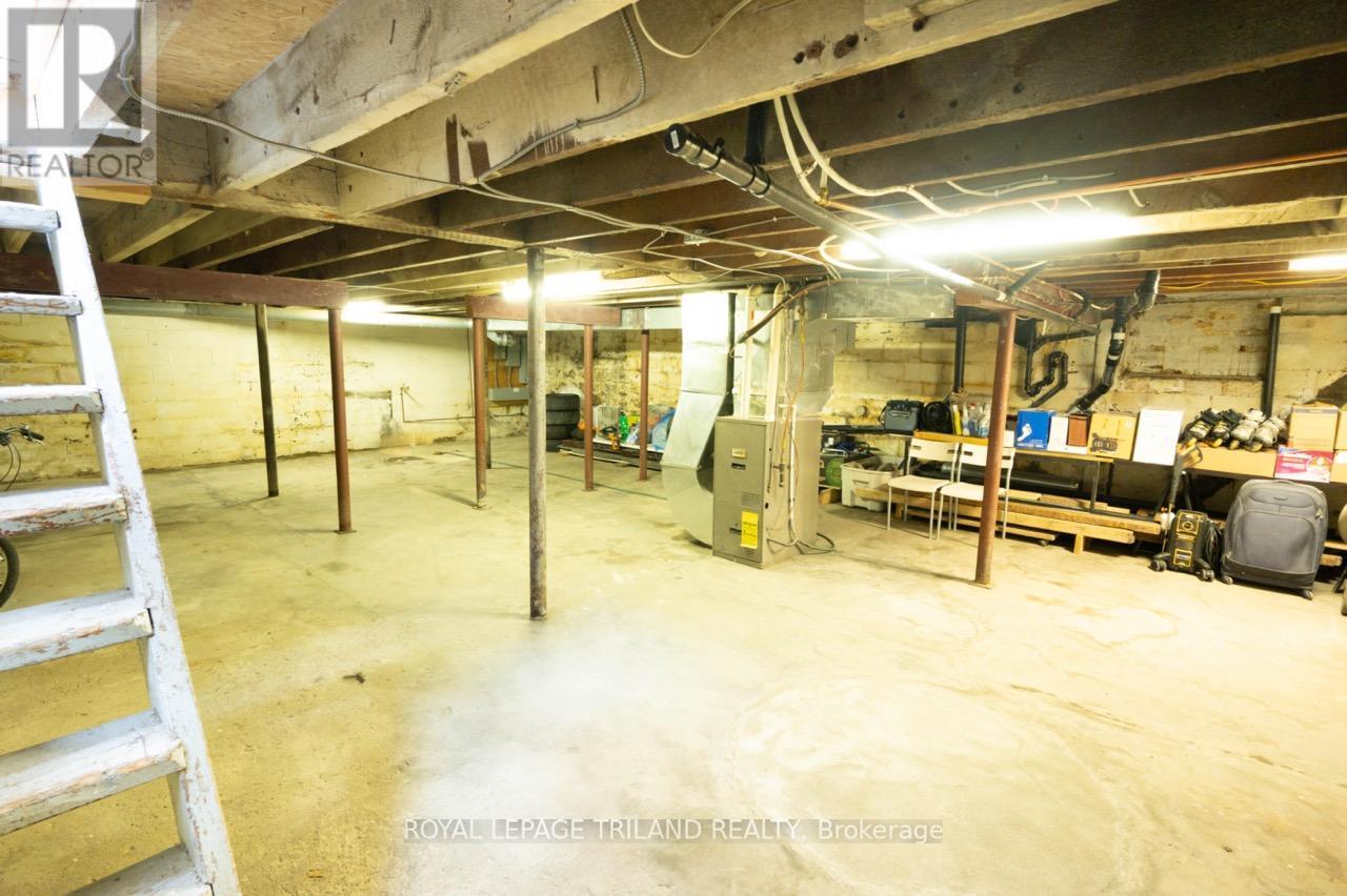 225 Wellington Street, London East (East K), ON