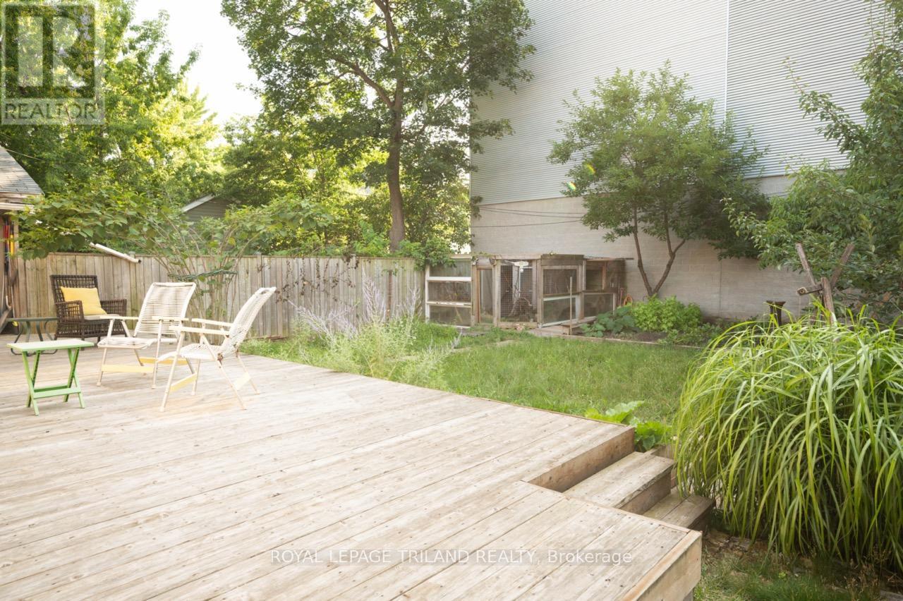 225 Wellington Street, London East (East K), ON