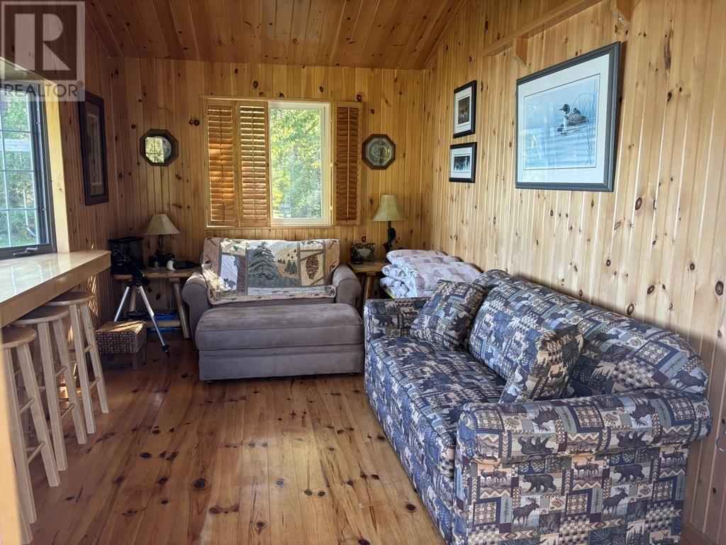 Lot 27 Devil'S Lake, Whitman Township, ON - Indoor Photo Showing Living Room