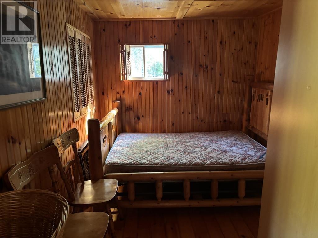 Lot 27 Devil'S Lake, Whitman Township, ON - Indoor Photo Showing Other Room