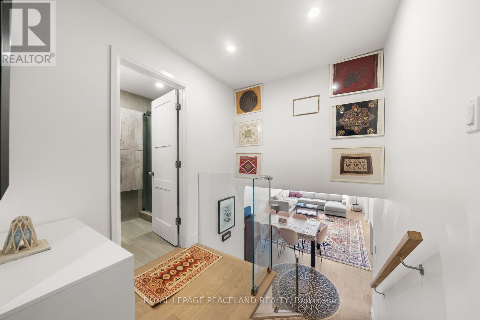 105 Apache Trail, Toronto, ON - Indoor