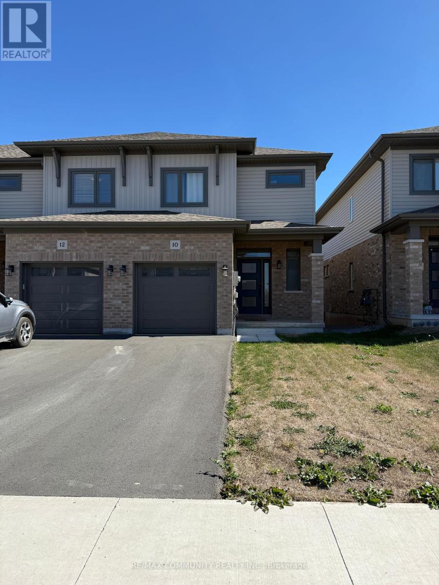 10 Otonabee Street, Belleville, ON - Outdoor With Facade