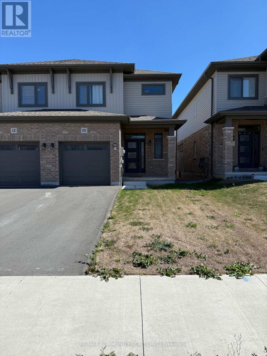 10 Otonabee Street, Belleville, ON - Outdoor With Facade