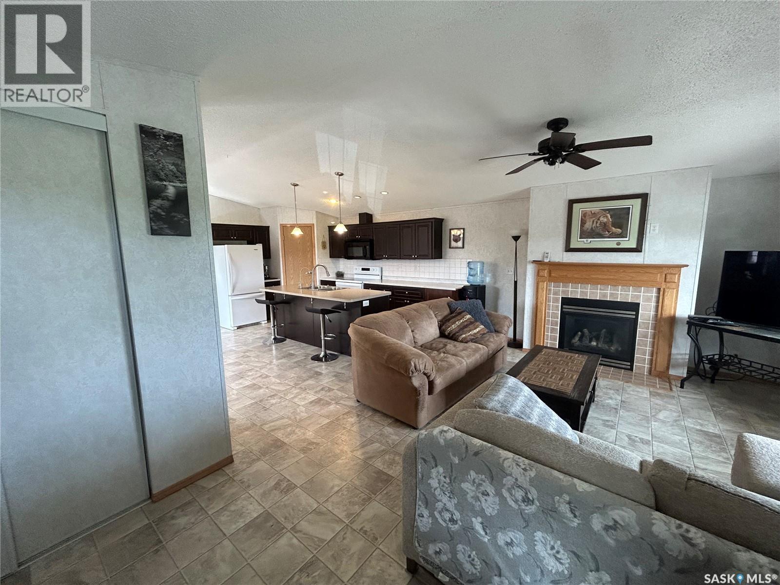 187 Robinson Avenue, Macoun, SK