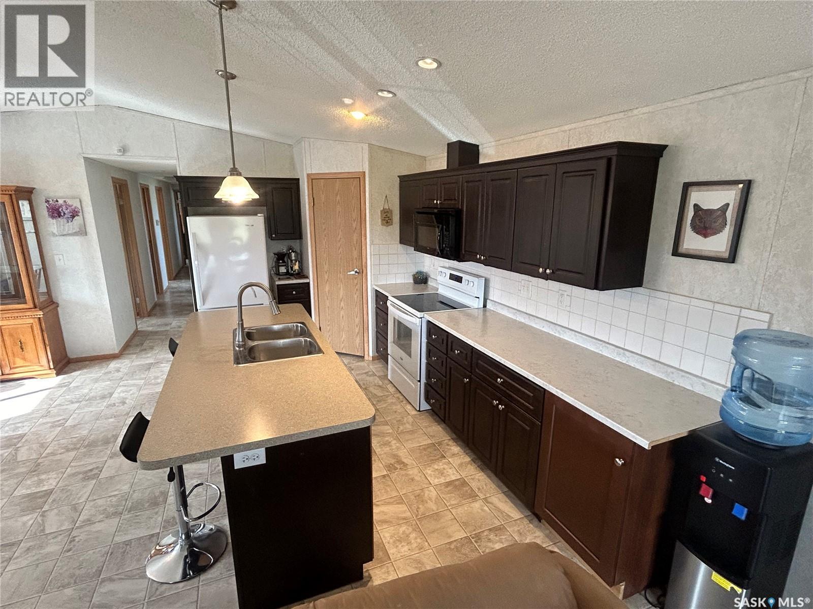 187 Robinson Avenue, Macoun, SK