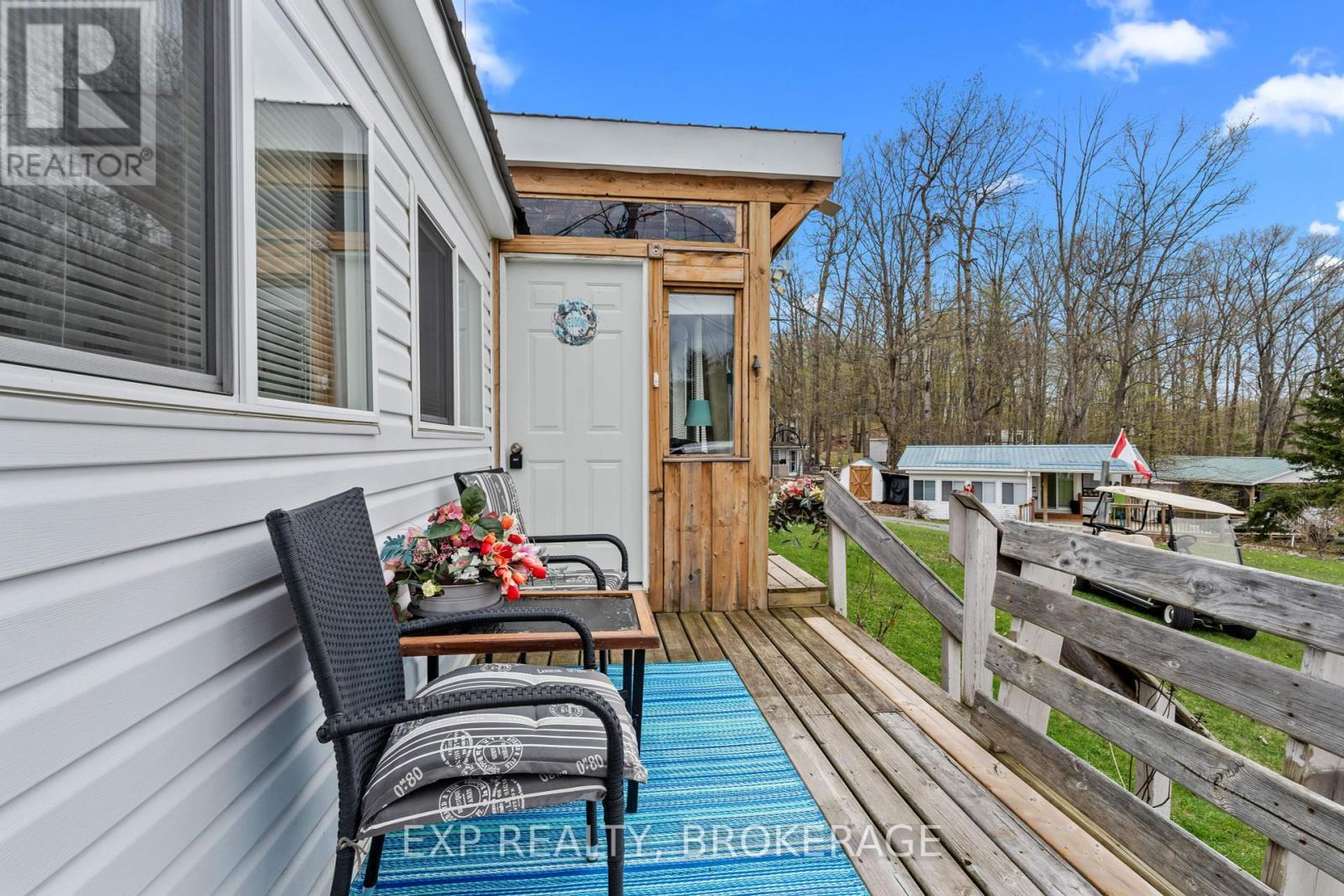 38 - 9 Glenford Lane, Frontenac (Frontenac South), ON - Outdoor