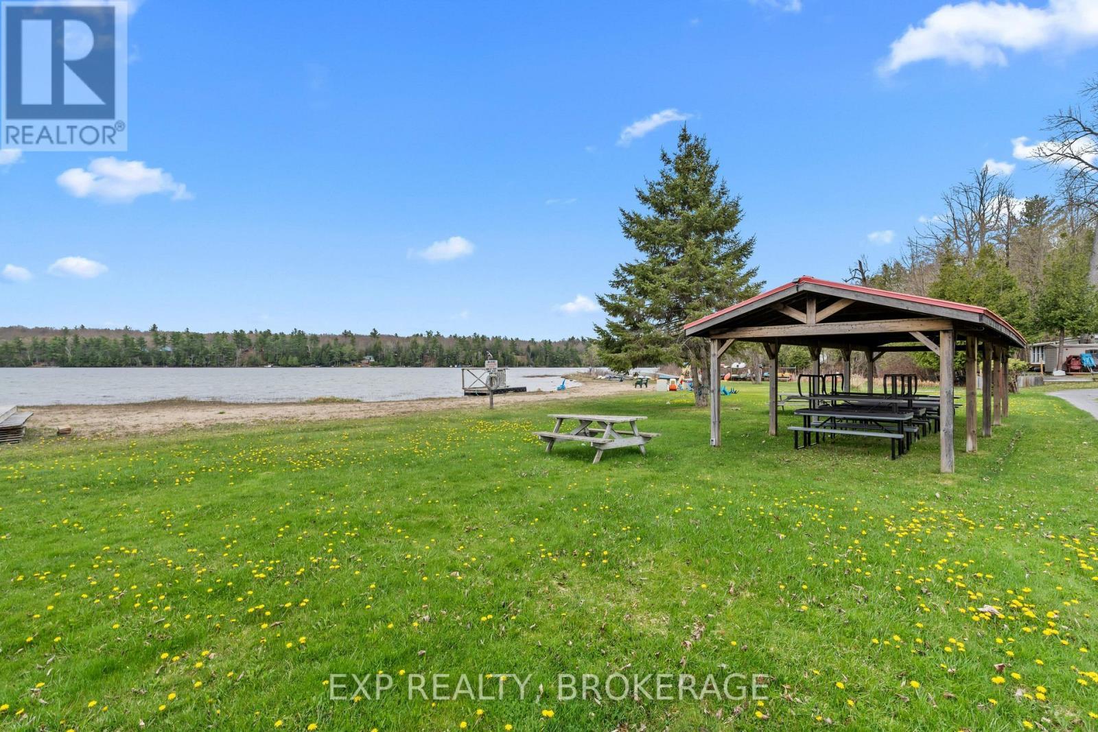 38 - 9 Glenford Lane, Frontenac (Frontenac South), ON - Outdoor With View