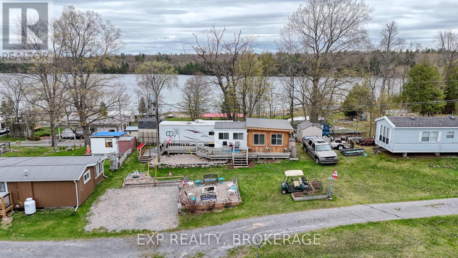 38 - 9 Glenford Lane, Frontenac (Frontenac South), ON - Outdoor