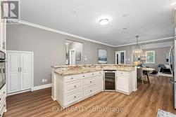 Kitchen with large island -