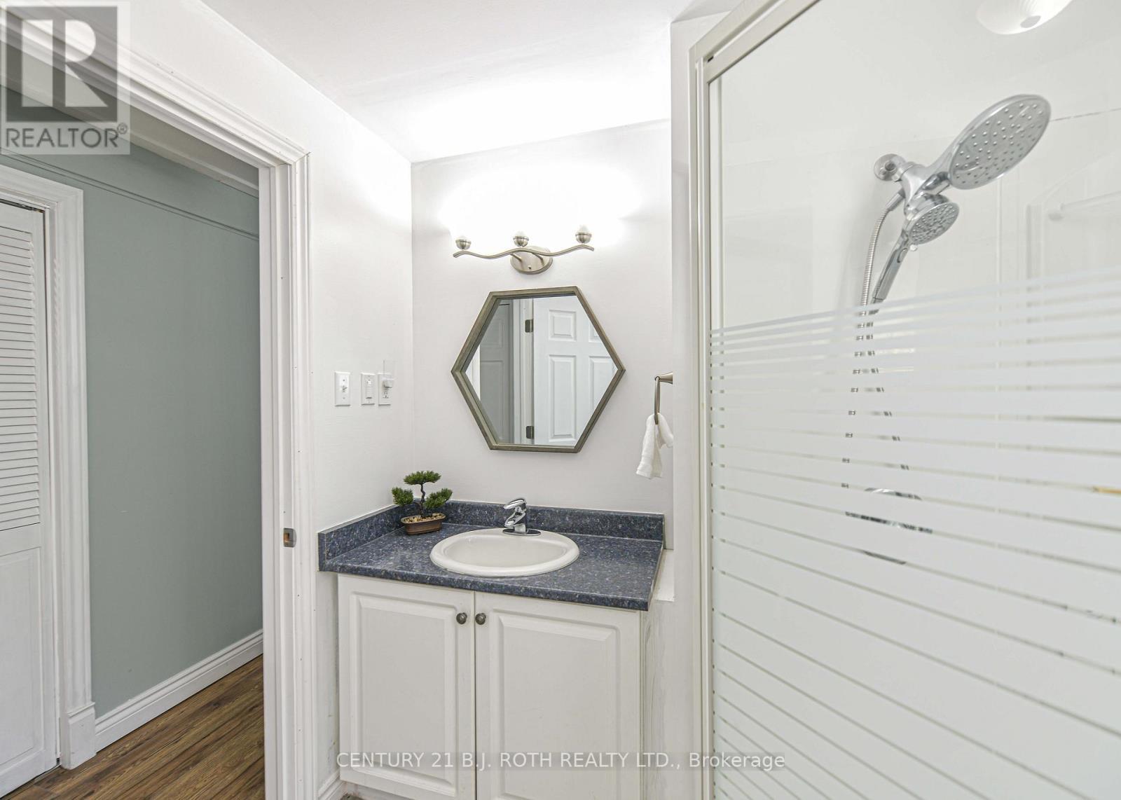 EnSuite - 7576 Cronk Side Road, Ramara, ON - Indoor Photo Showing Bathroom