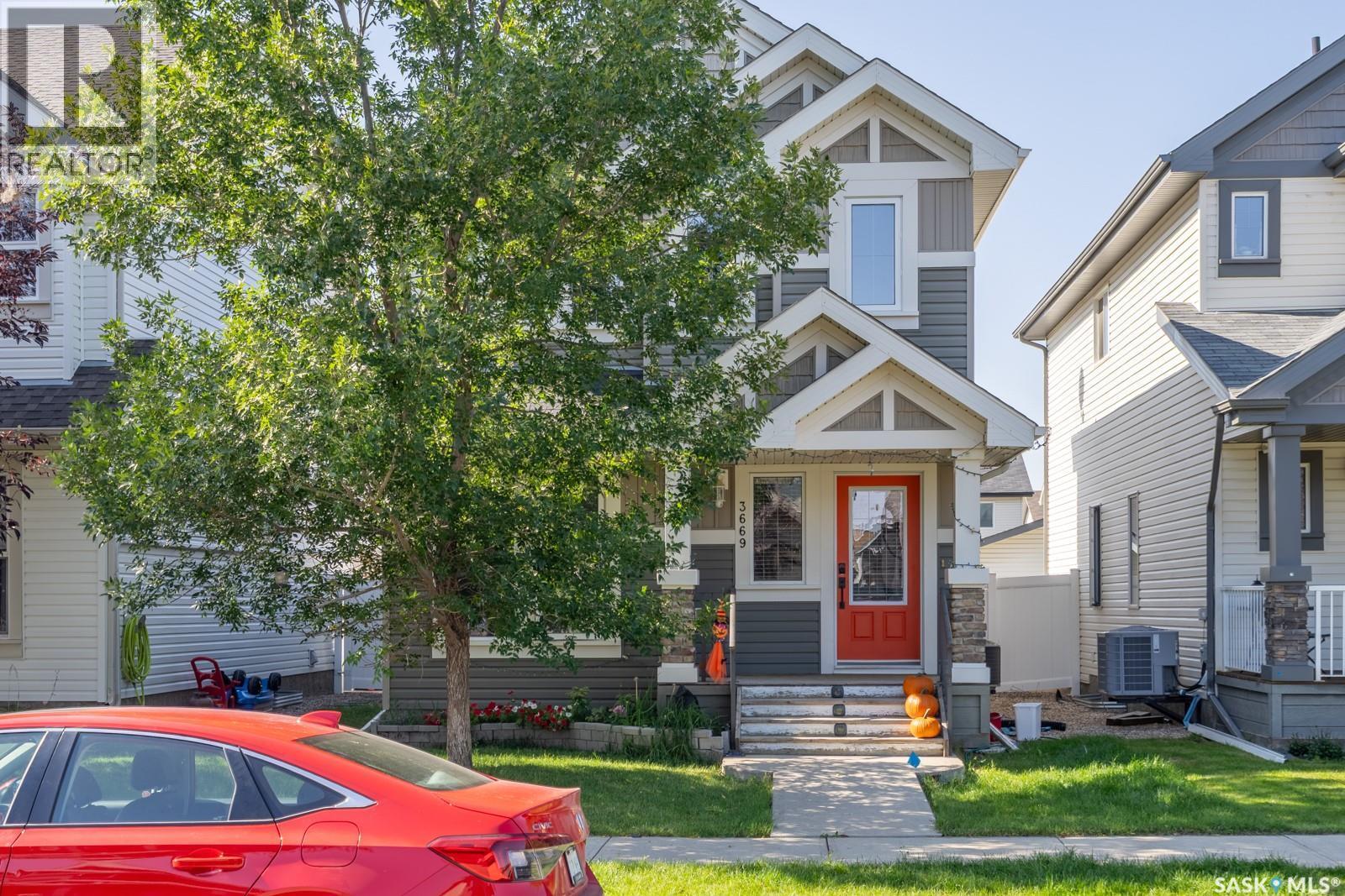 3669 Green Bank Road, Regina, SK - Outdoor