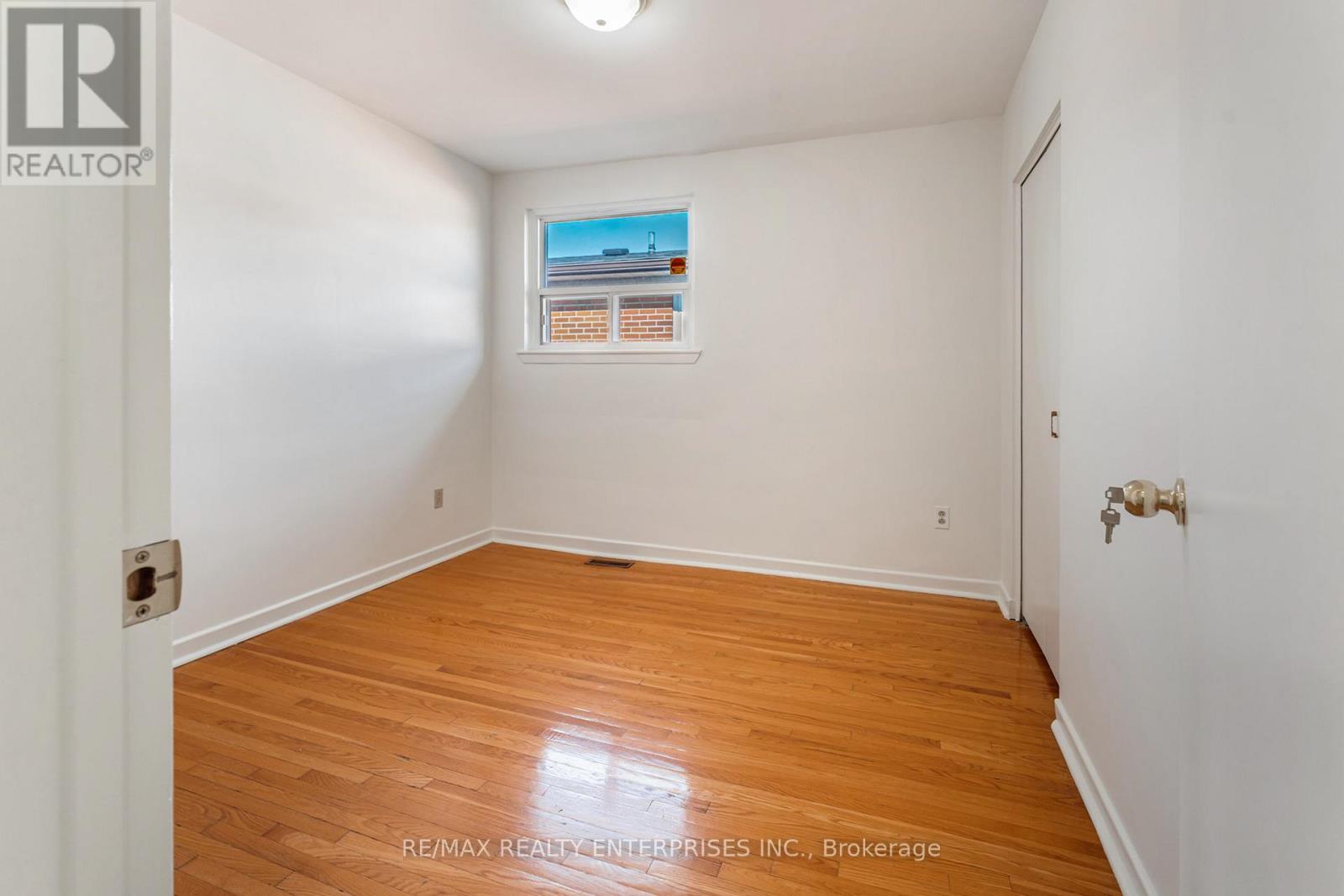 85 John Garland Boulevard, Toronto, ON - Indoor Photo Showing Other Room
