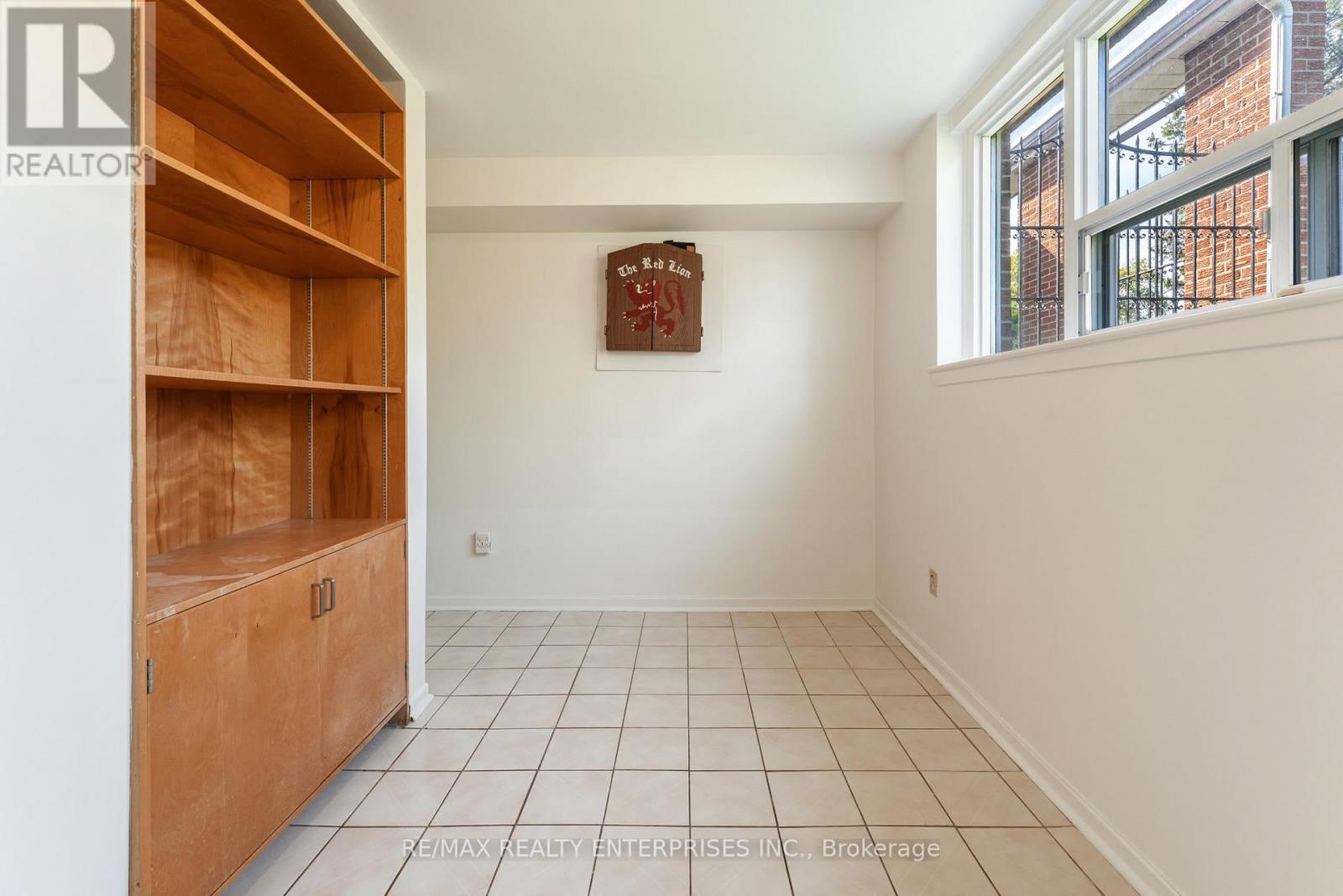 85 John Garland Boulevard, Toronto, ON - Indoor Photo Showing Other Room