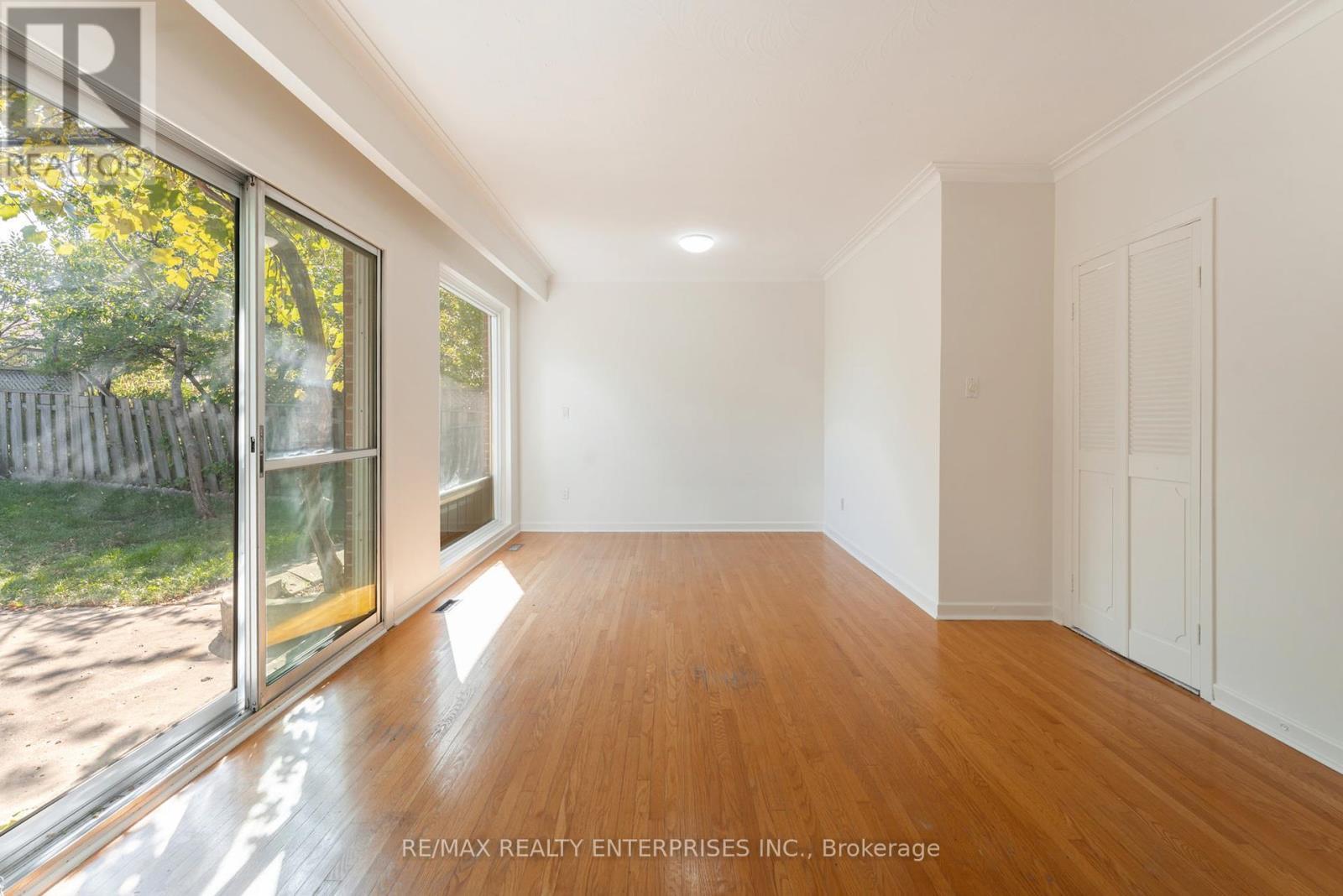 85 John Garland Boulevard, Toronto, ON - Indoor Photo Showing Other Room