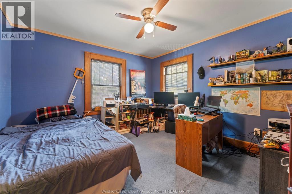 858 Chilver Road, Windsor, ON - Indoor Photo Showing Bedroom