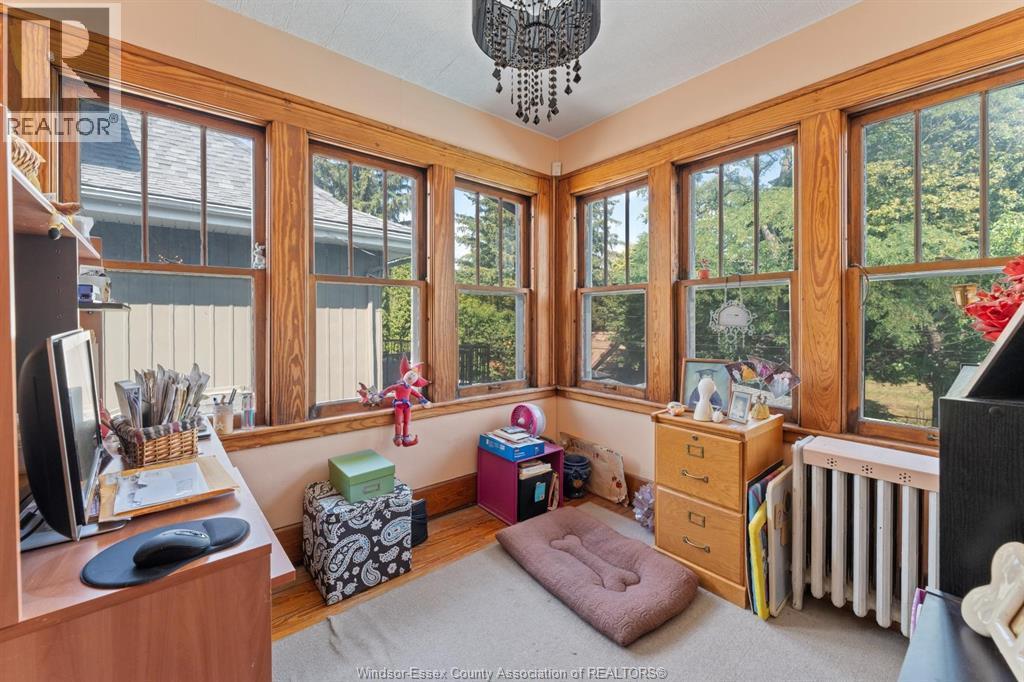 858 Chilver Road, Windsor, ON - Indoor Photo Showing Other Room