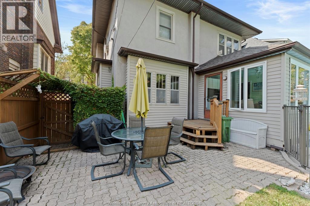 858 Chilver Road, Windsor, ON - Outdoor With Exterior