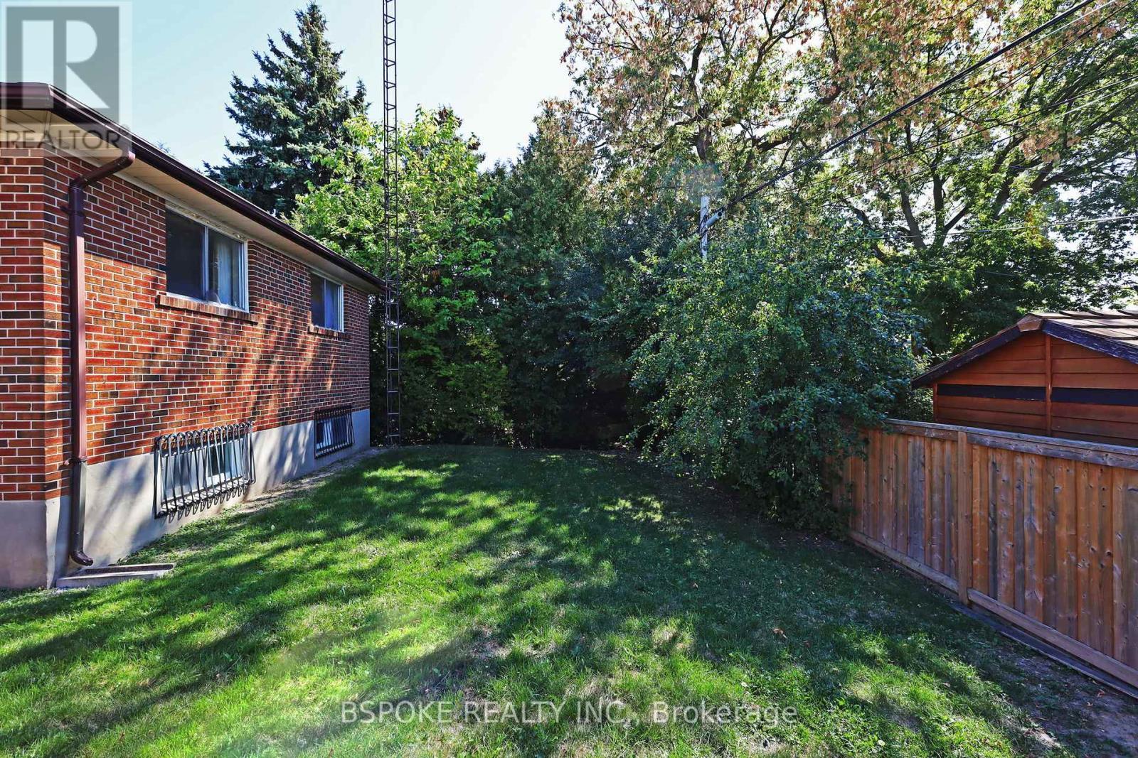 54 Warner Avenue, Toronto, ON - Outdoor