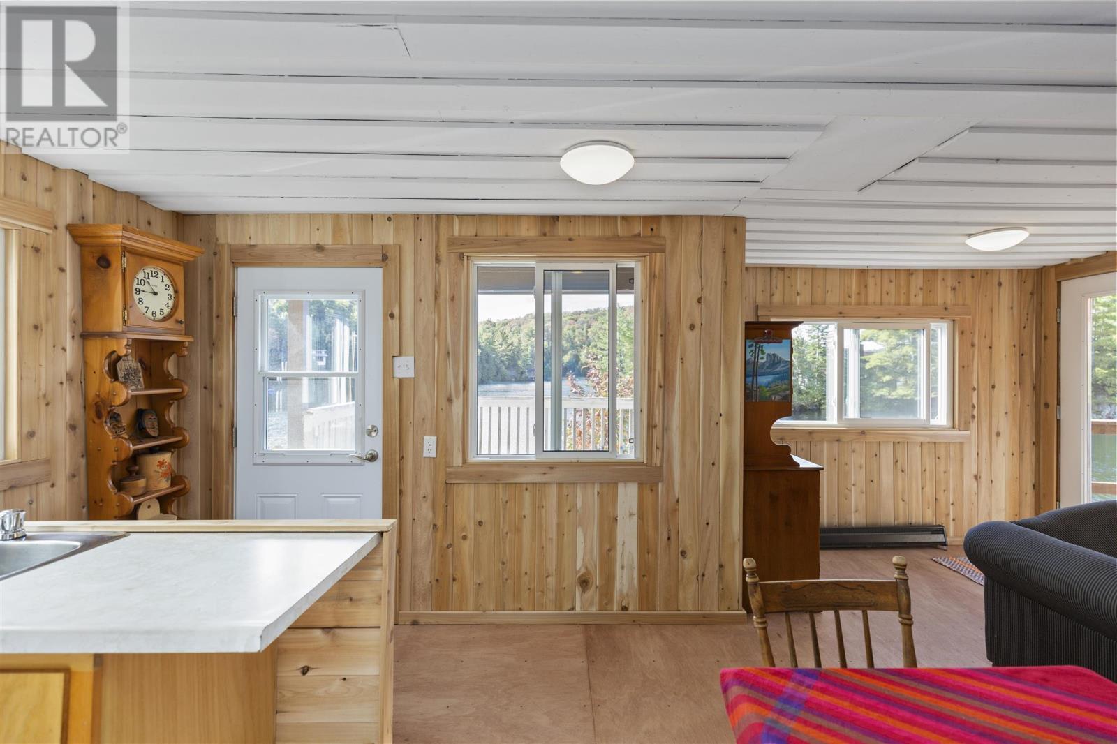 . Maki Lake Rd, Heyden, ON - Indoor