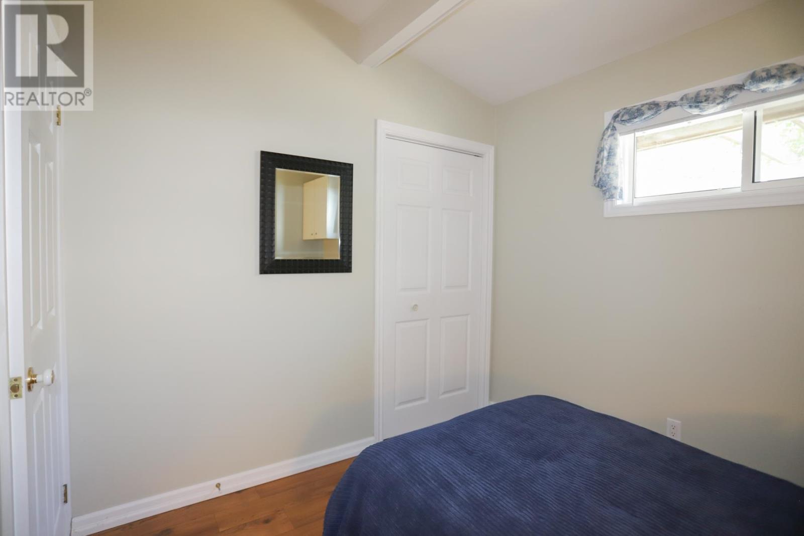647B Lakeshore Dr, Tarbutt, ON - Indoor Photo Showing Bedroom