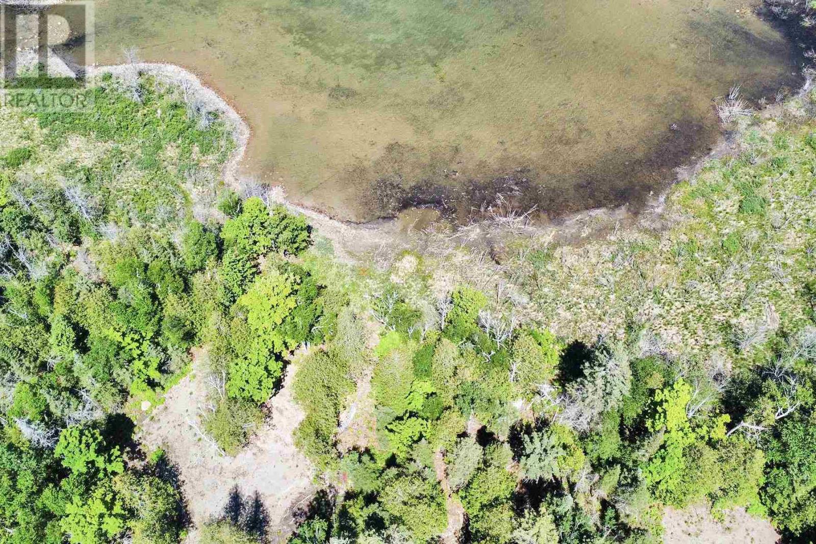 3048 Richmond Bay Rd, Hilton Beach, ON