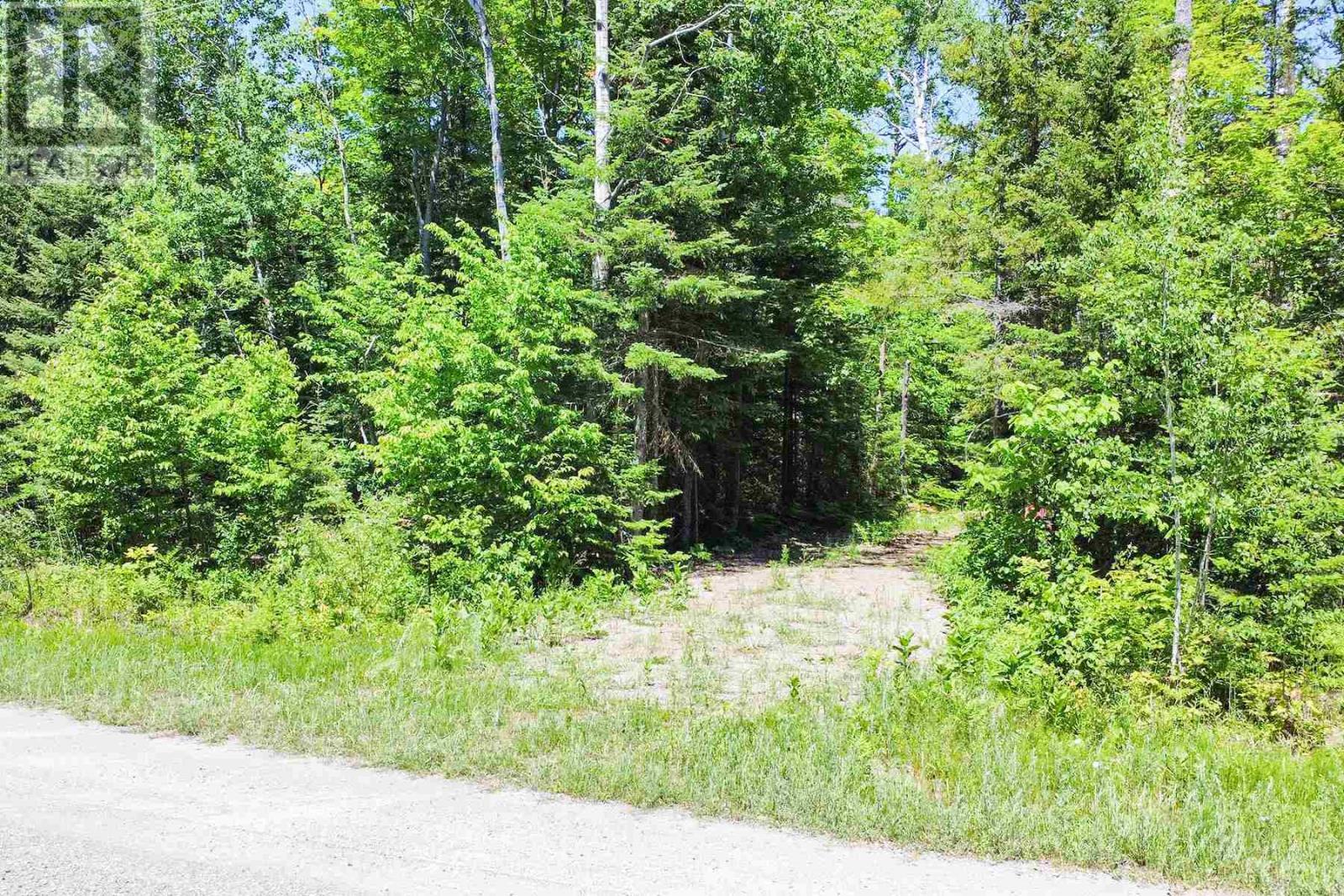 3048 Richmond Bay Rd, Hilton Beach, ON