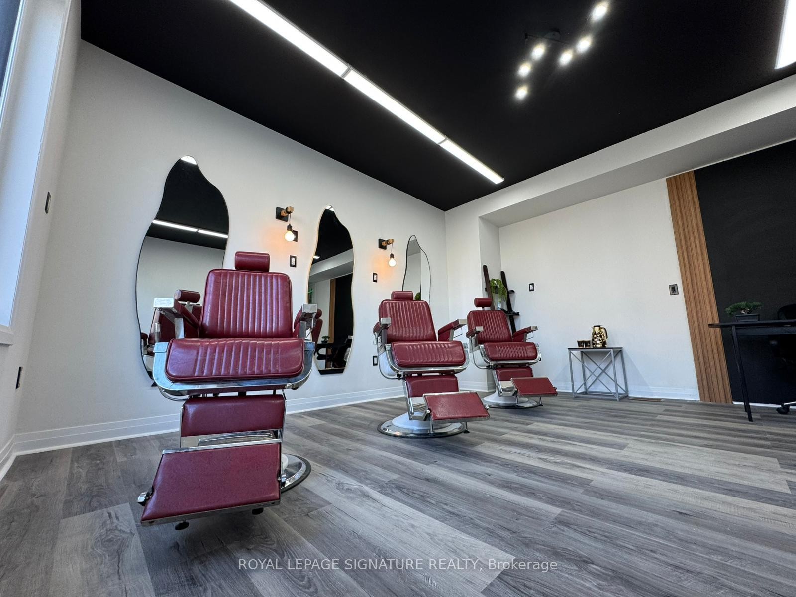 1-3336 Millicent Avenue, Oakville, ON