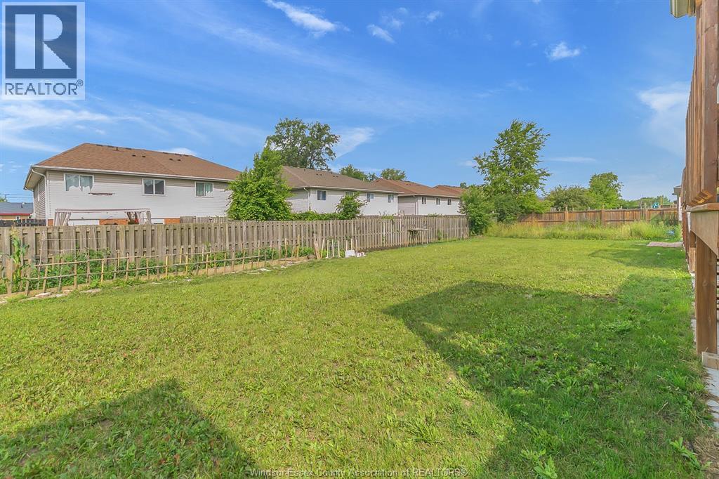 1973 Northway Avenue Unit# Upper, Windsor, ON - Outdoor