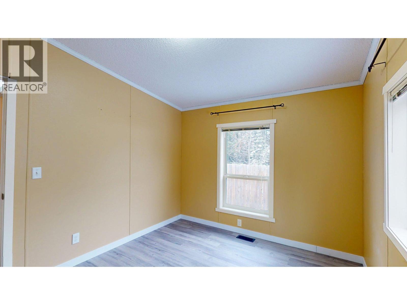 9 Deerborne Drive, Elkford, BC