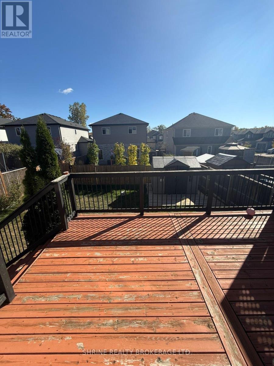 1995 Purcell Drive, London East (East Q), ON - Outdoor With Exterior