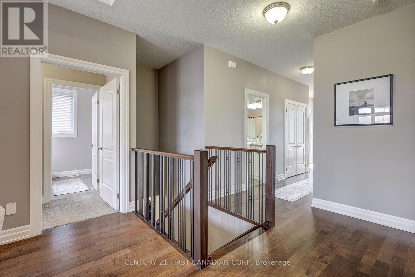 696 Bennett Crescent, Strathroy-Caradoc (Mount Brydges), ON - Indoor Photo Showing Other Room