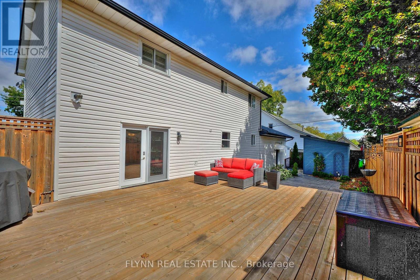 3 Brock Street, Thorold, ON - Outdoor With Deck Patio Veranda With Exterior