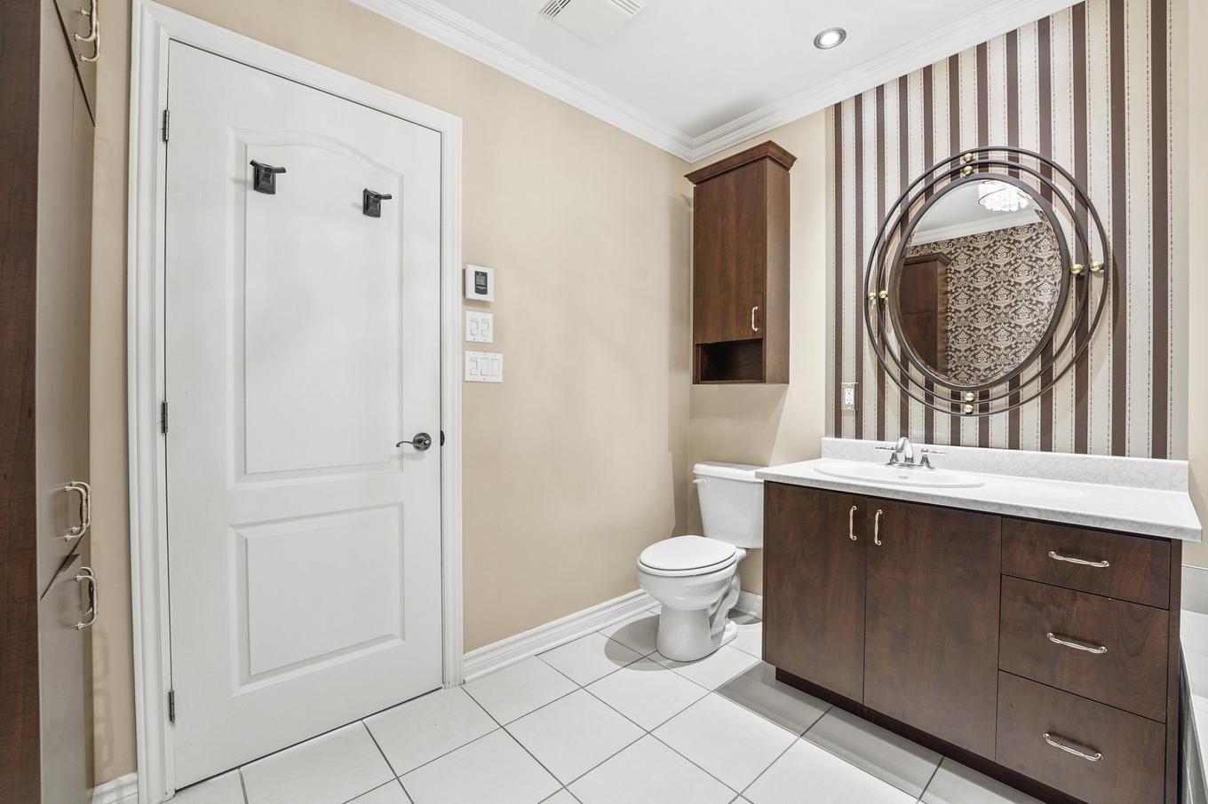 Salle de bains - 1123 Rue Rodrigue, Terrebonne (La Plaine), QC - Indoor Photo Showing Bathroom