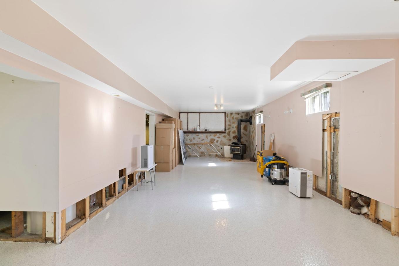 Family room - 5075 Rue Gilbert, Longueuil (Saint-Hubert), QC - Indoor