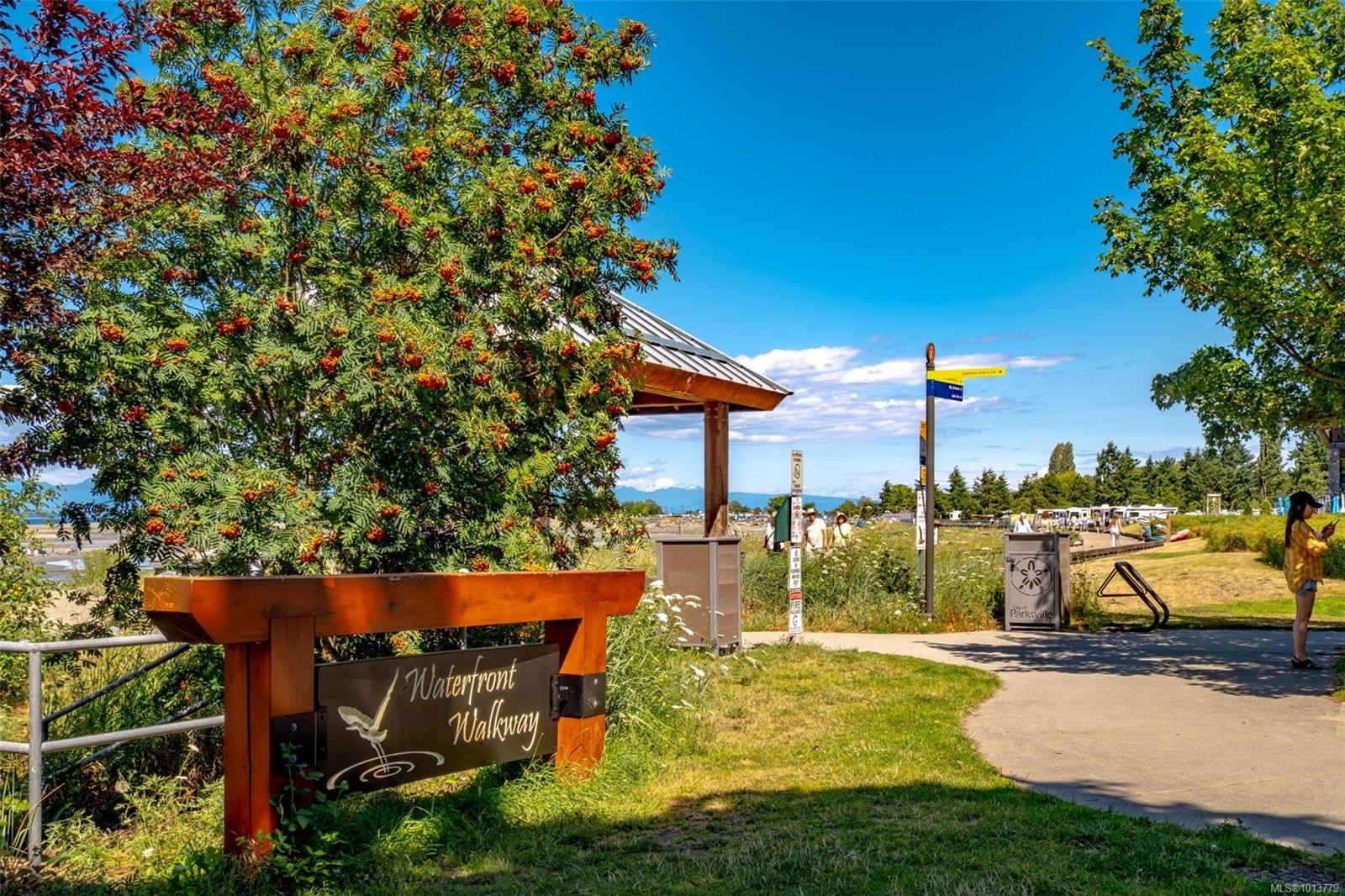 908-181 Beachside Dr, Parksville, BC - Outdoor