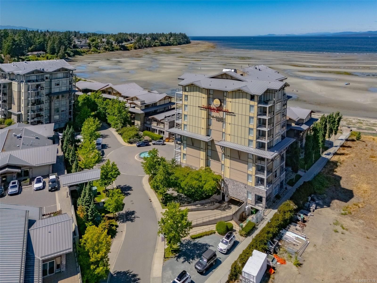 908-181 Beachside Dr, Parksville, BC - Outdoor With Body Of Water With View