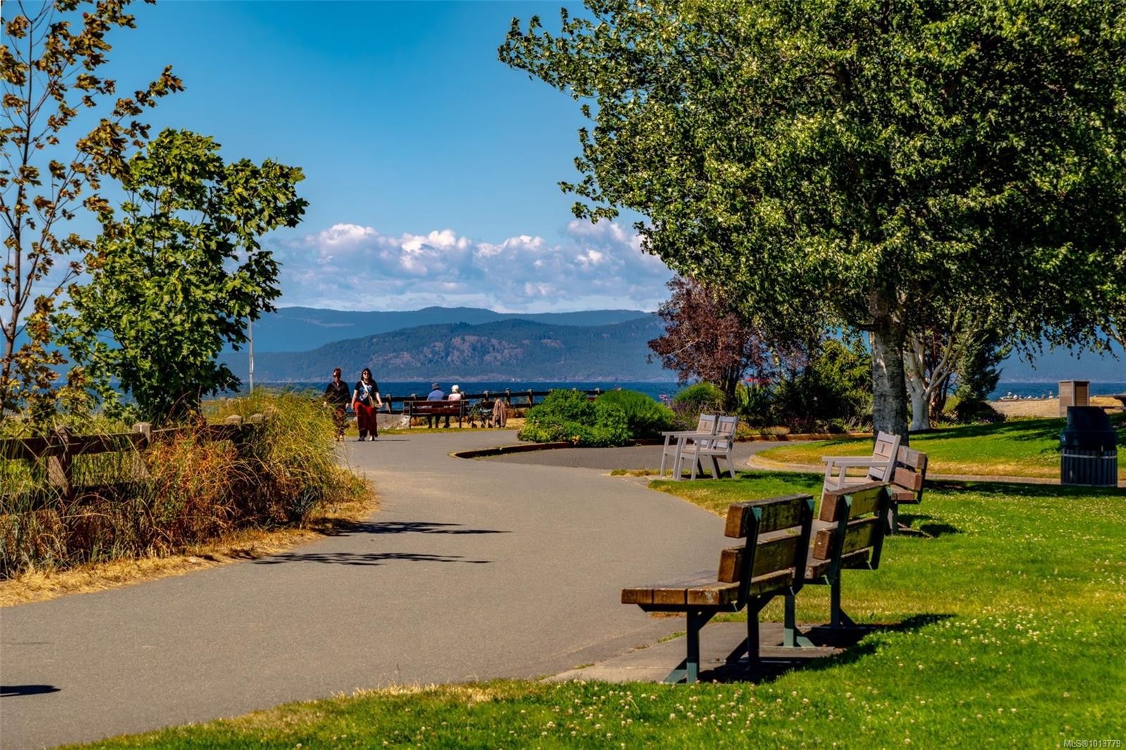 908-181 Beachside Dr, Parksville, BC - Outdoor With View