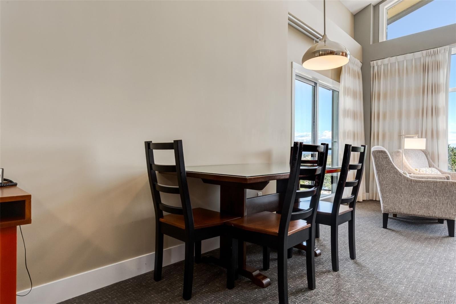 908-181 Beachside Dr, Parksville, BC - Indoor Photo Showing Dining Room