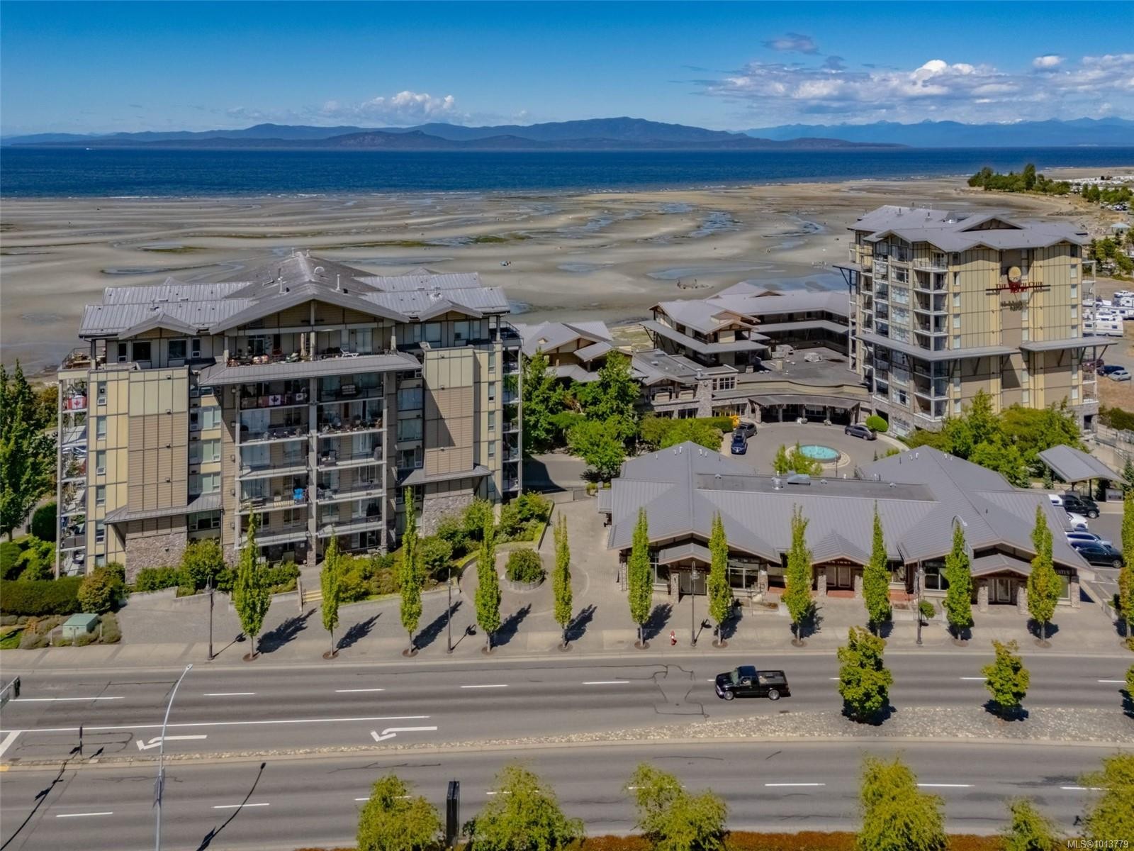 908-181 Beachside Dr, Parksville, BC - Outdoor With Body Of Water With View