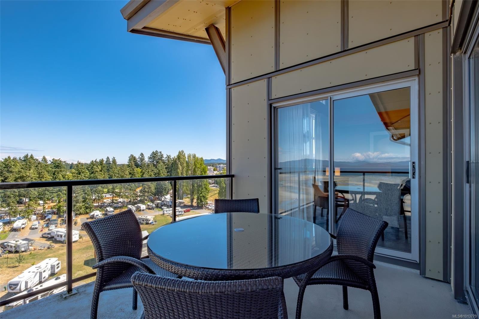 908-181 Beachside Dr, Parksville, BC - Outdoor With Balcony With Exterior
