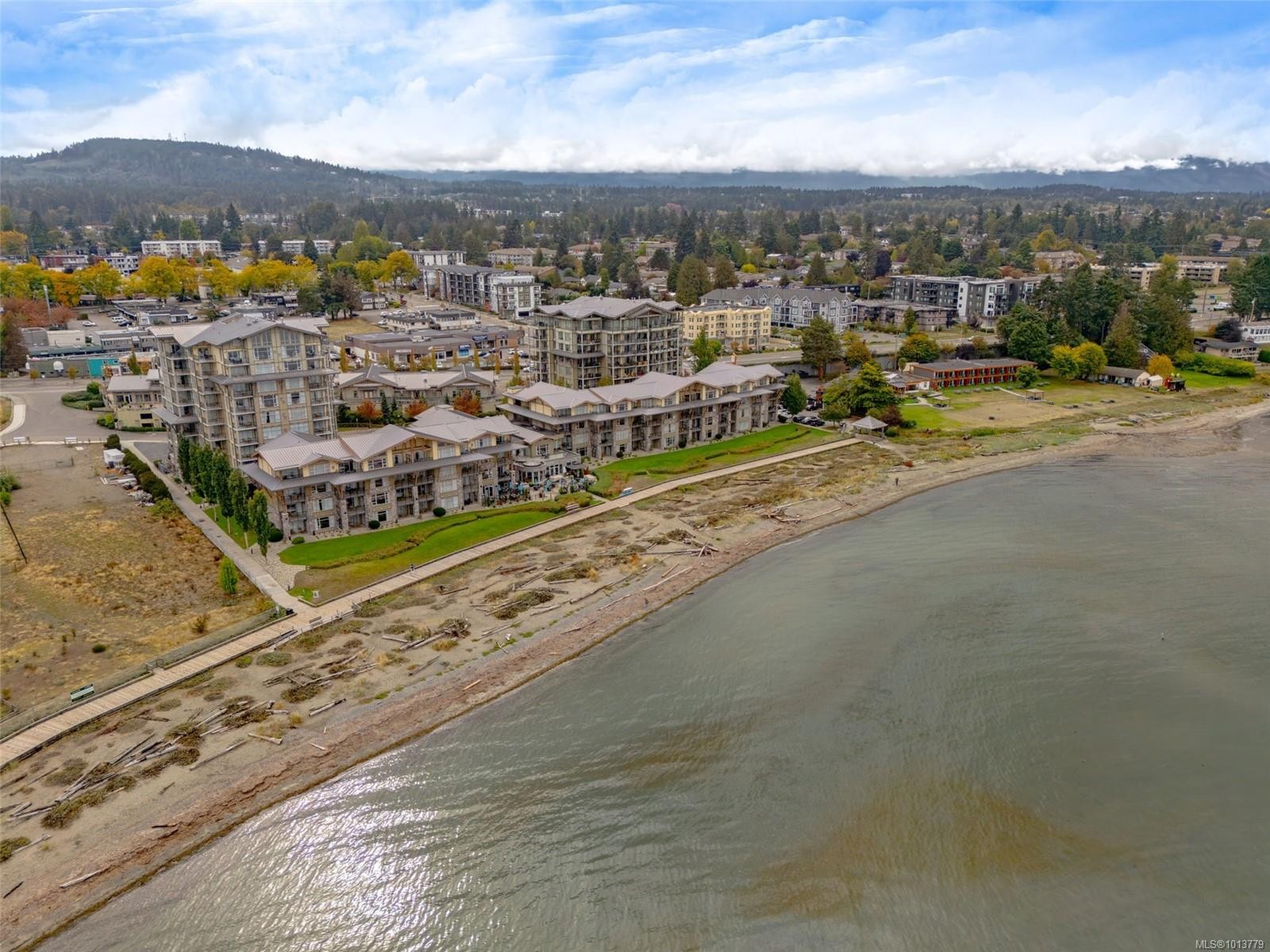 908-181 Beachside Dr, Parksville, BC - Outdoor With Body Of Water With View