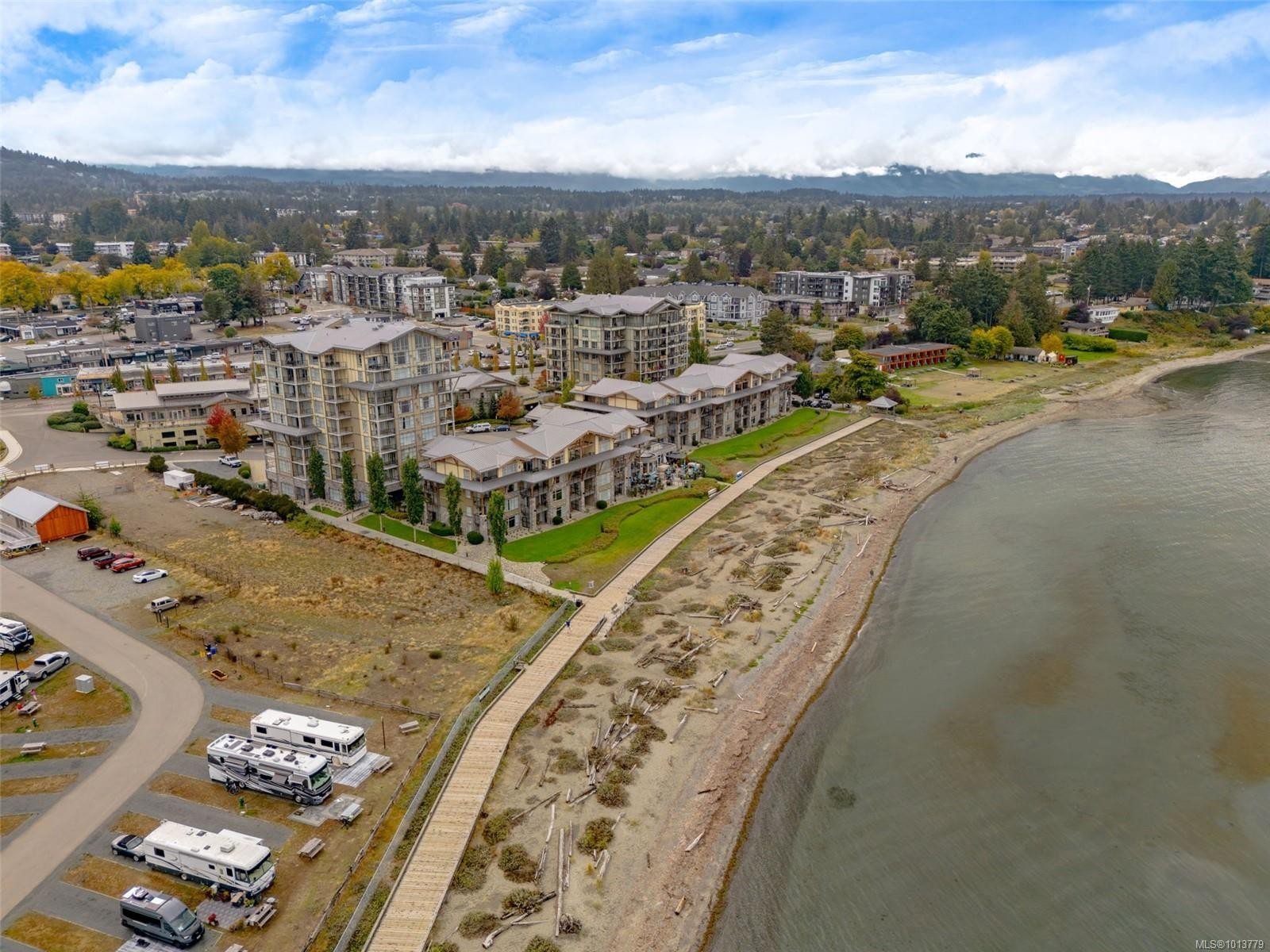 908-181 Beachside Dr, Parksville, BC - Outdoor With Body Of Water With View