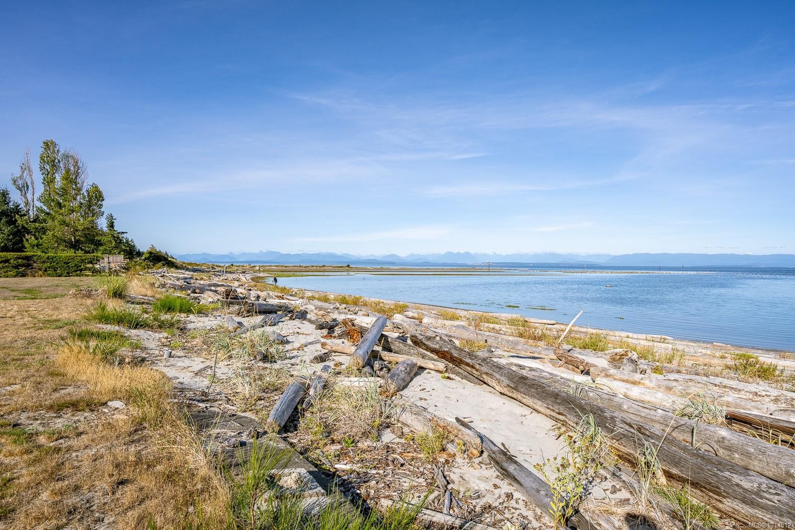 9060 Clarkson Ave, Black Creek, BC