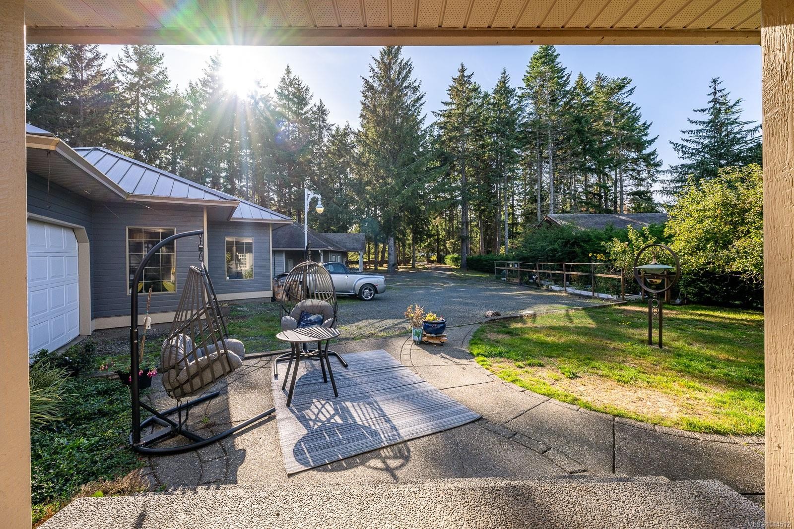 9060 Clarkson Ave, Black Creek, BC