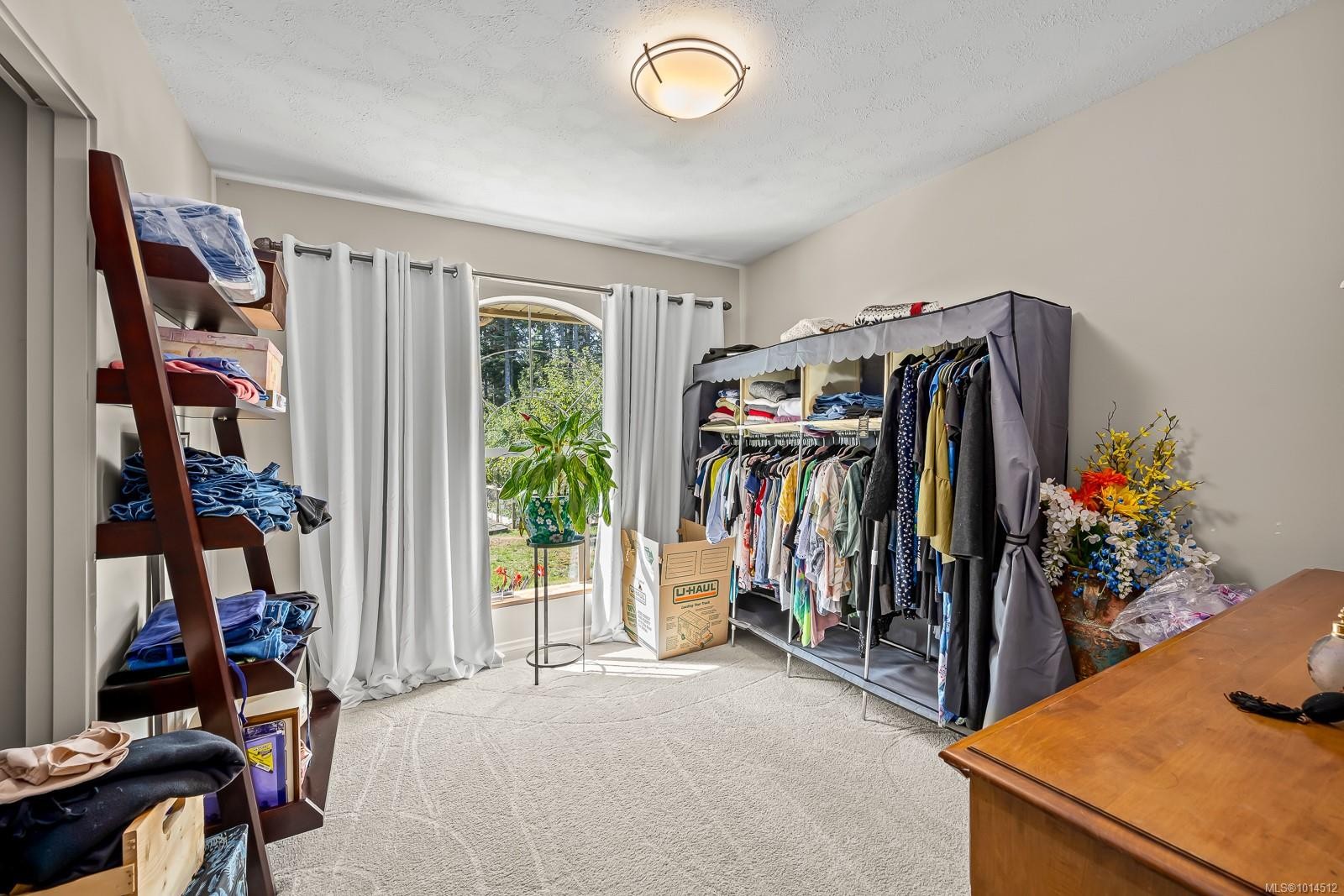 9060 Clarkson Ave, Black Creek, BC