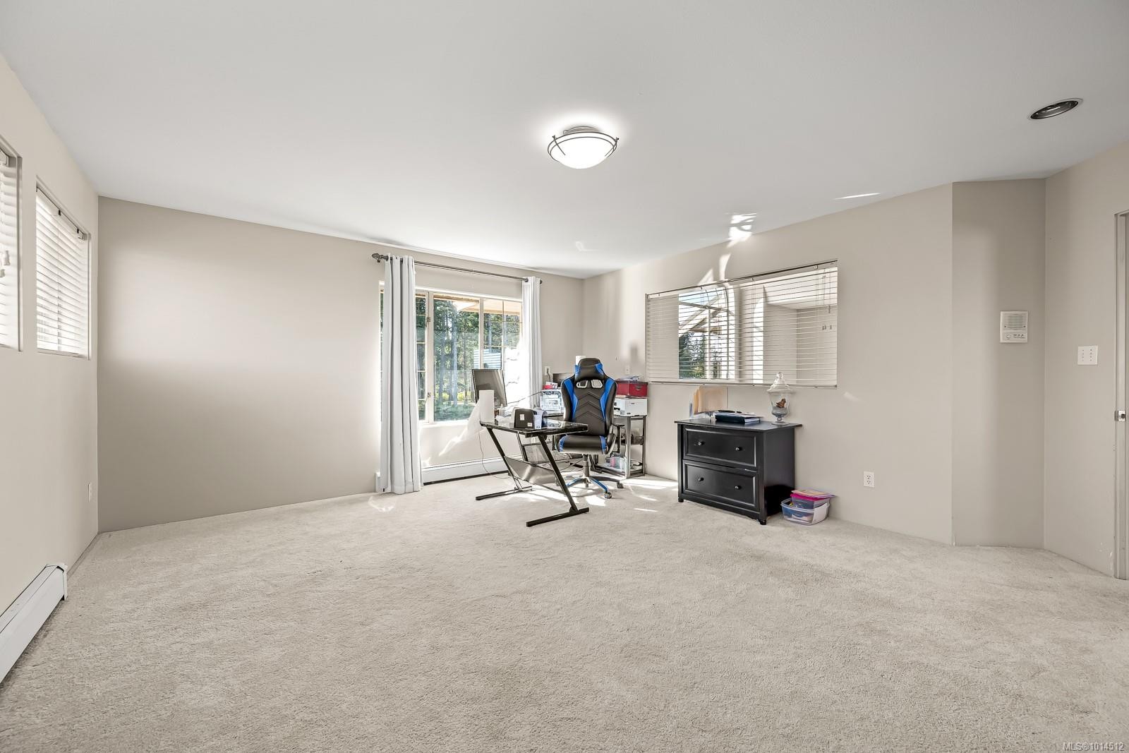 9060 Clarkson Ave, Black Creek, BC