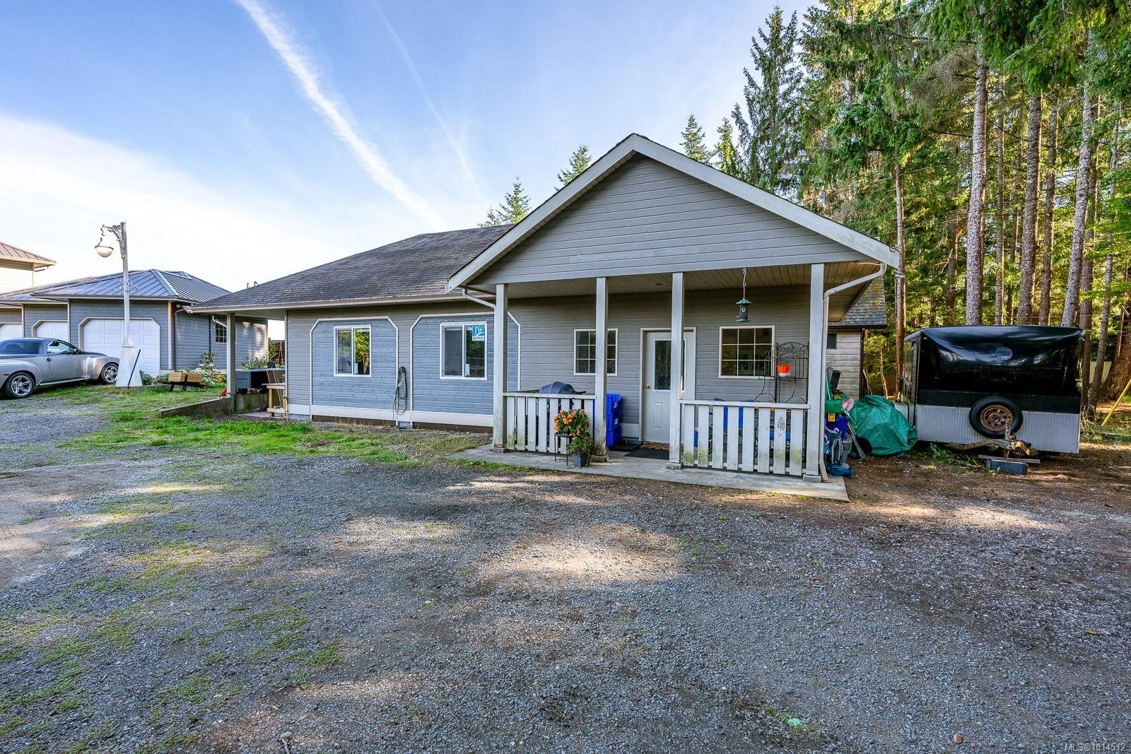 9060 Clarkson Ave, Black Creek, BC