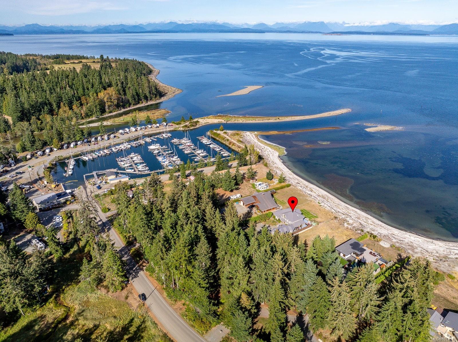 9060 Clarkson Ave, Black Creek, BC